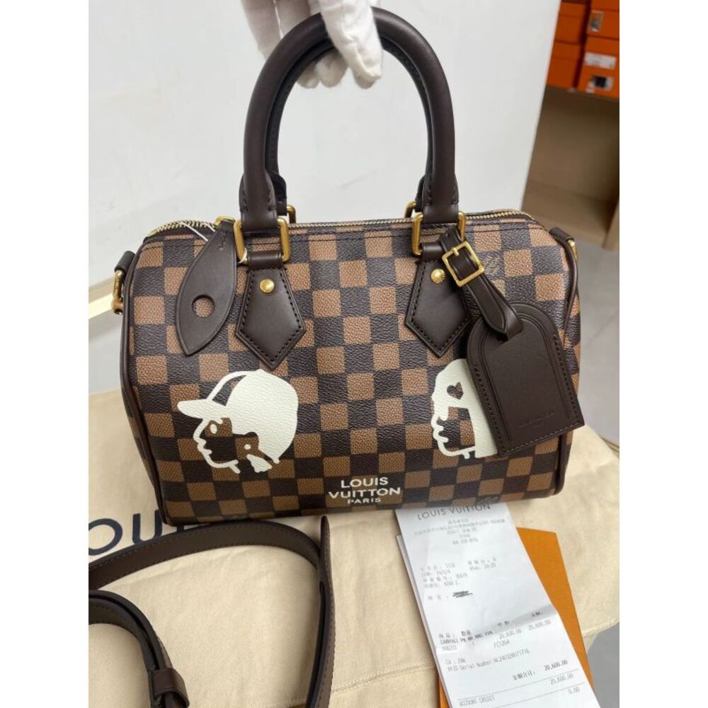 Louis Vuitton Women Pre-Loved Bag Brand New Condition